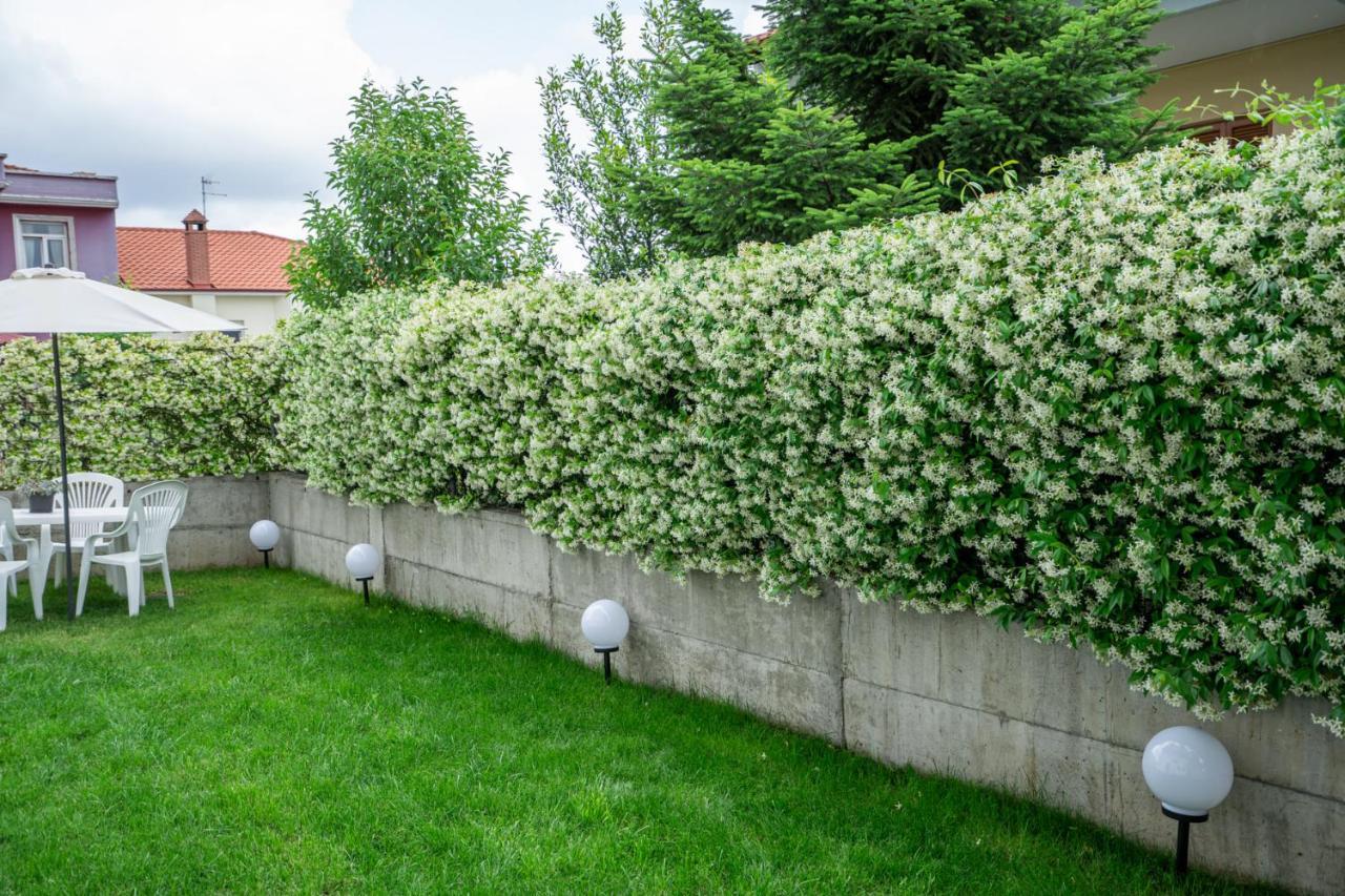 Veria Panorama Luxury Suite With Garden 2 Kültér fotó